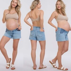 Motherhood Maternity light wash stretch panel cotton jean shorts size small